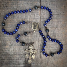 Load image into Gallery viewer, Official Just a Guy in the Pew Rosary
